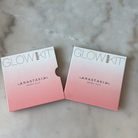 Anastasia Beverly Hills Sugar Glow Kit in Sugar Glow Kit Powder Highlighters - Picture 5 of 13